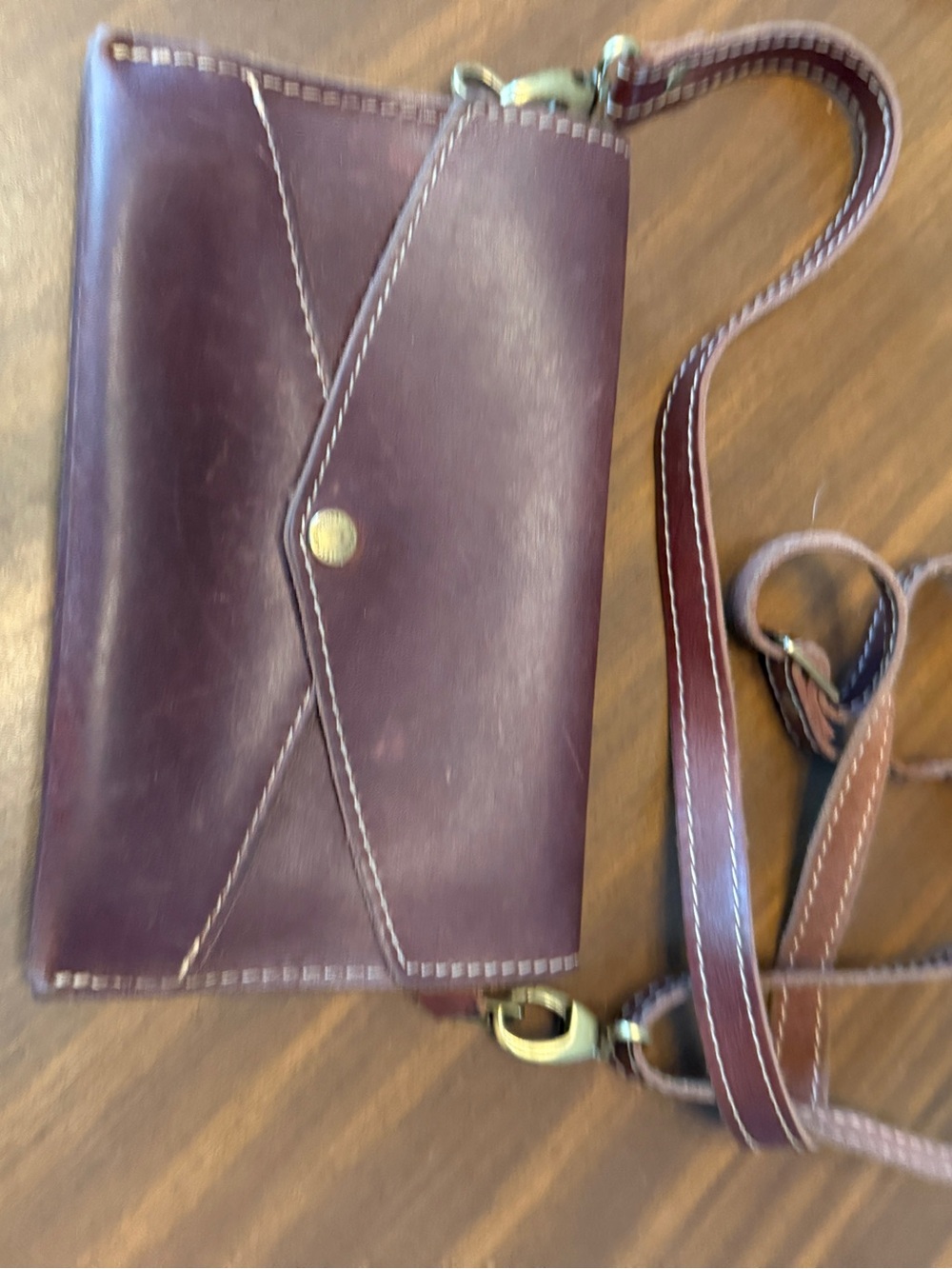 Portland Leather Cognac Crunchwrap Crossbody Envelope Wallet - Picture 4 of 4